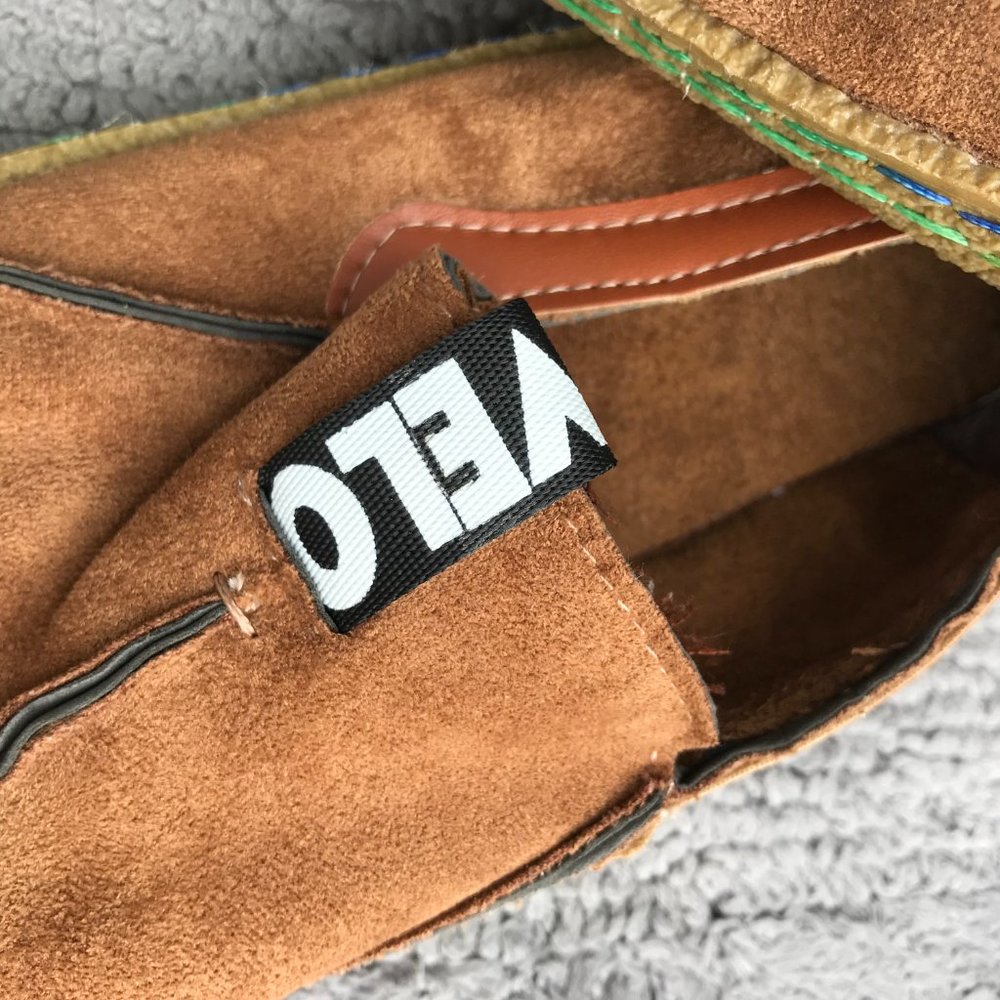 VELOV Slippers - Picture 5 of 6